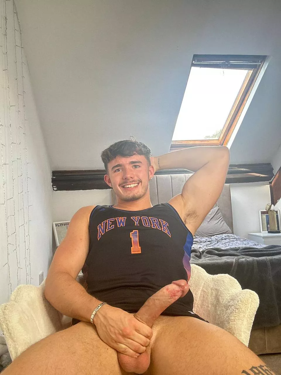 A few people said they wanted to see more of me, so here I am😘