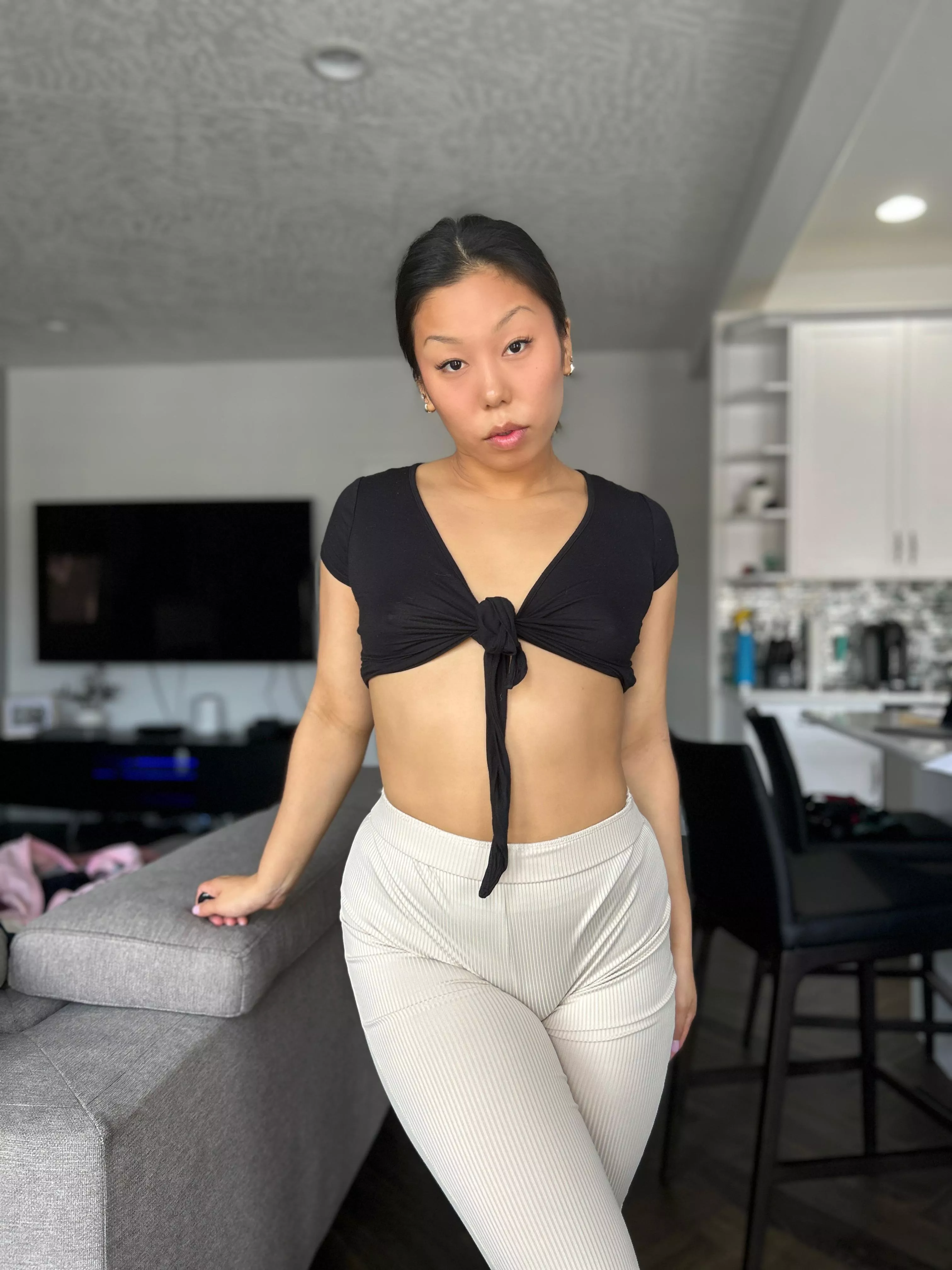 Do you like it when my tummy shows?