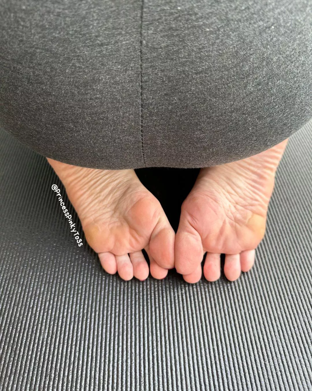 Hi everybody, I'm new here...Please be nice ✨