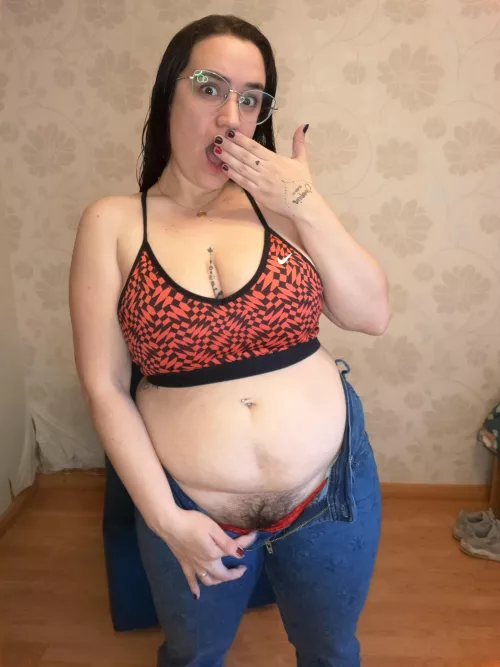 I was surprised to see that my belly was so big, but is cute right?