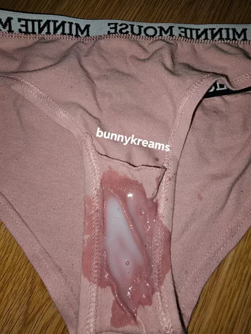 Japanese pussy after masturbating