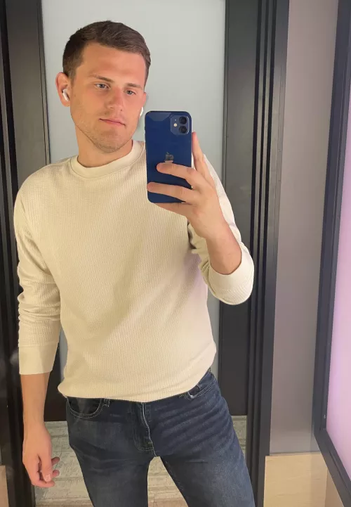 Off work until Tuesday. I hope to do nothing but game all weekend 😗