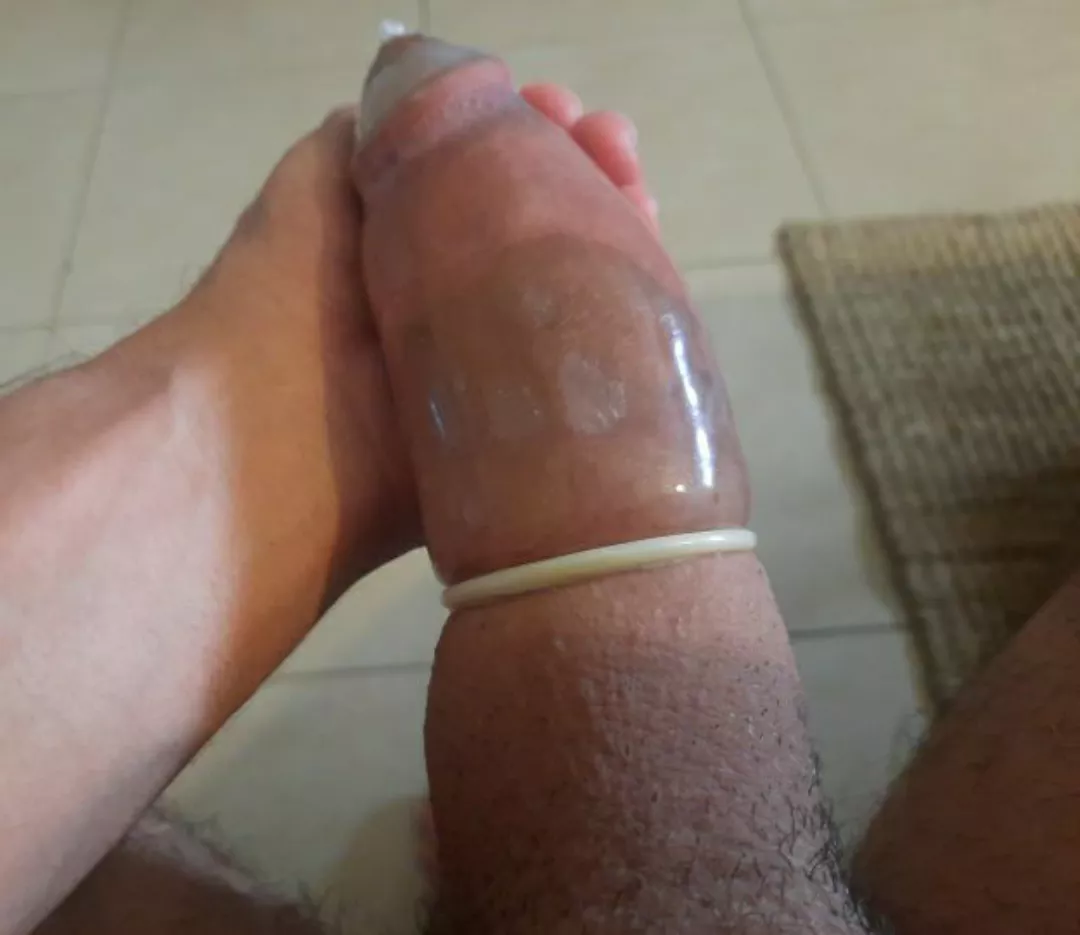 Can you rate my cock in a condom? Be honest pls😁