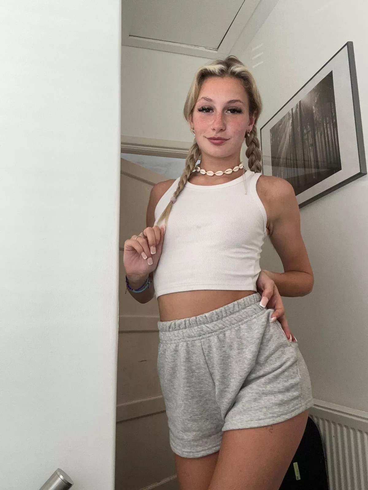 cropped top a good look?