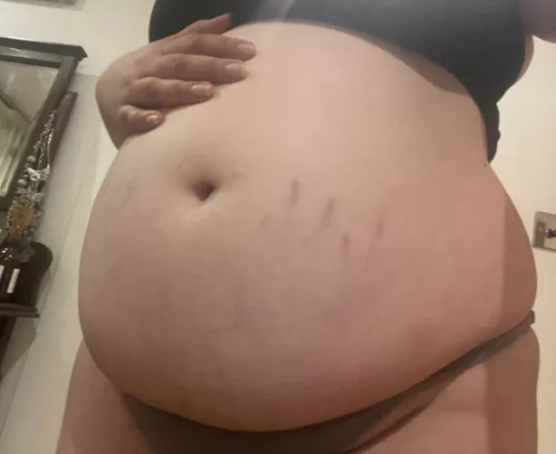 feel like I’m going to burst 🥵 but I think I could eat just a little bit more with some encouragement 😜