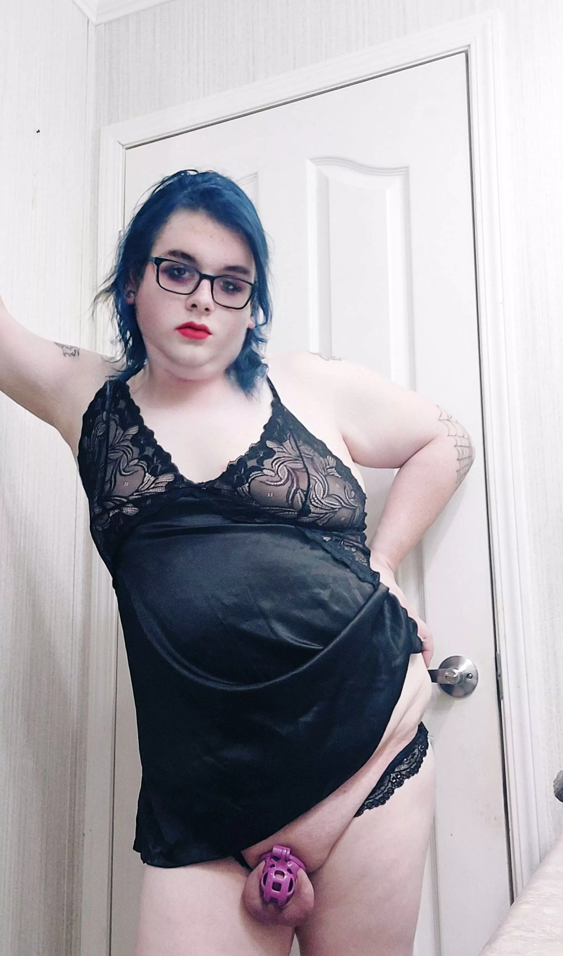 I can has dick pics? 👉👈