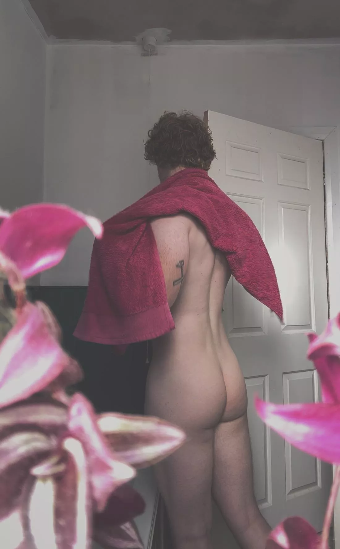 I need to finish decorating.