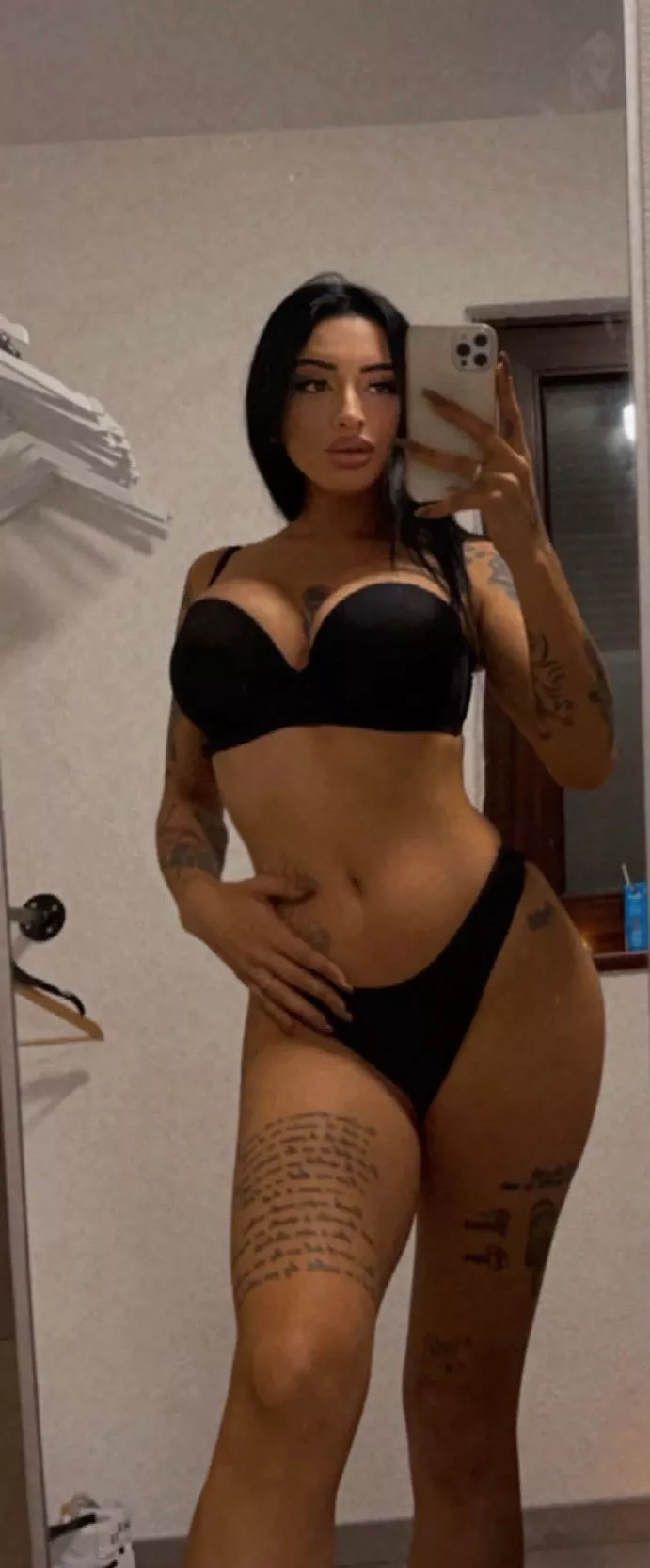 I Think you should poke my belly button no?