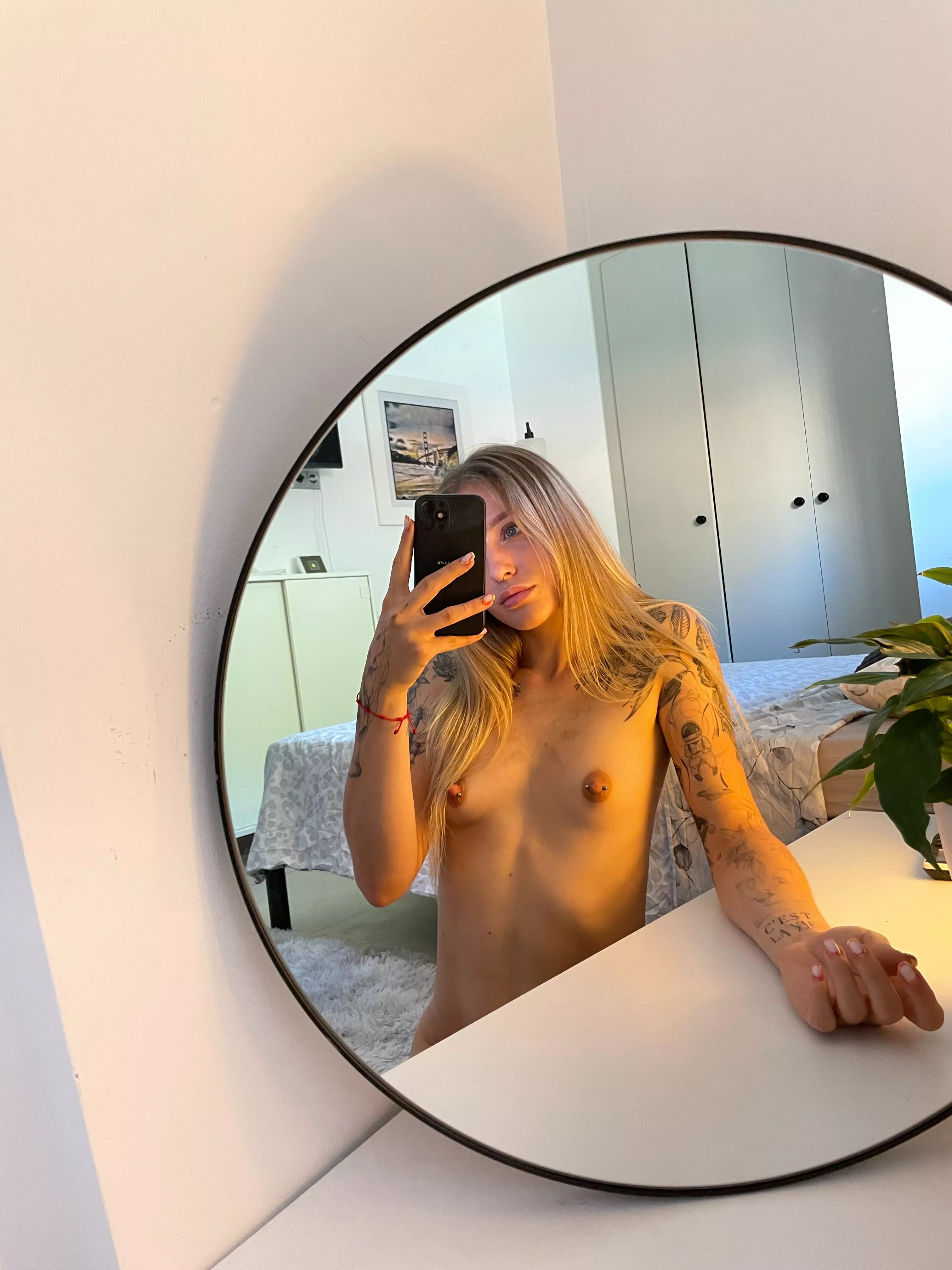 My small boobs prove you can focus on two things at once