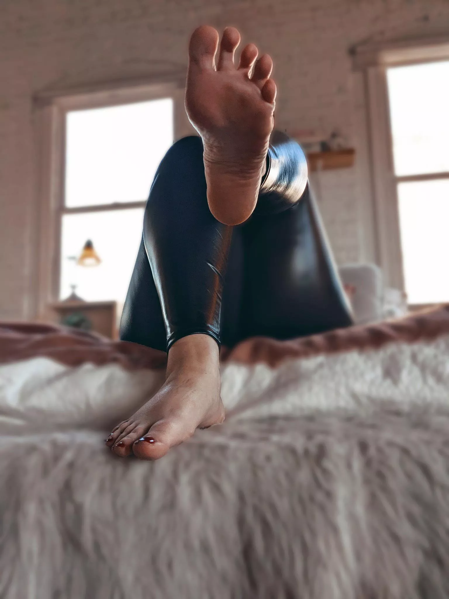 Wake and ache for soft soles 🖤