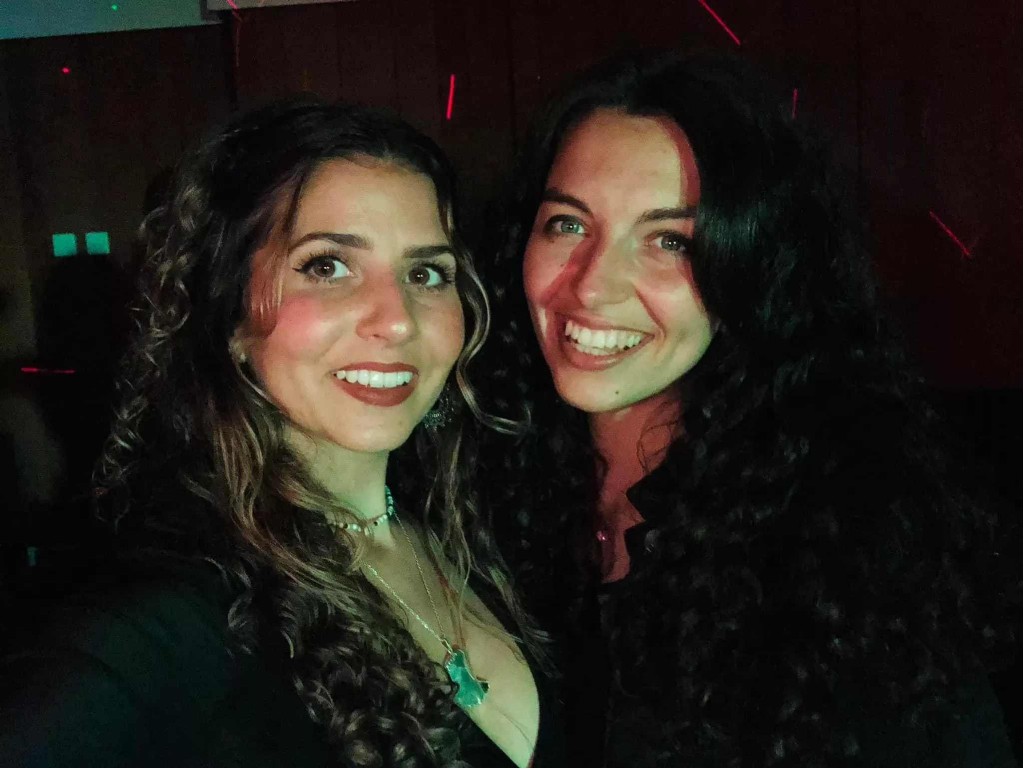 [2] night out selfie