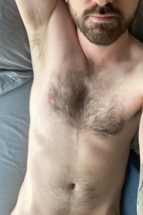 [32] play your cards right to have it all? DMs welcome. Long term chat buddies are the best.