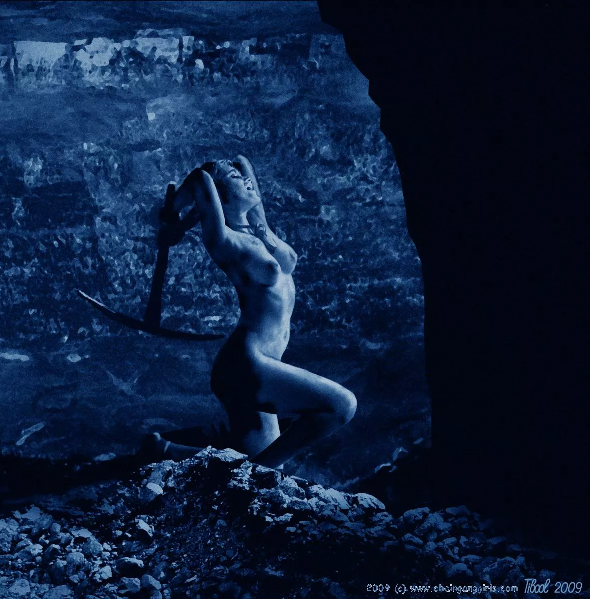 An Old Wound (closed roleplay with u/UnsualAlice)