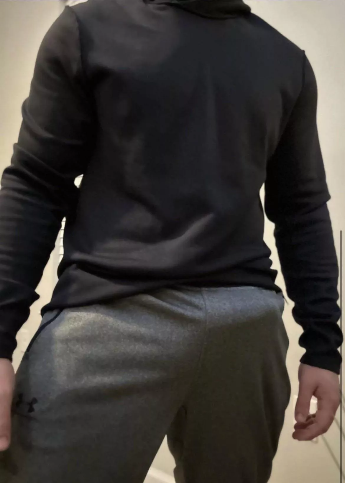 Are these pants alittle tight..