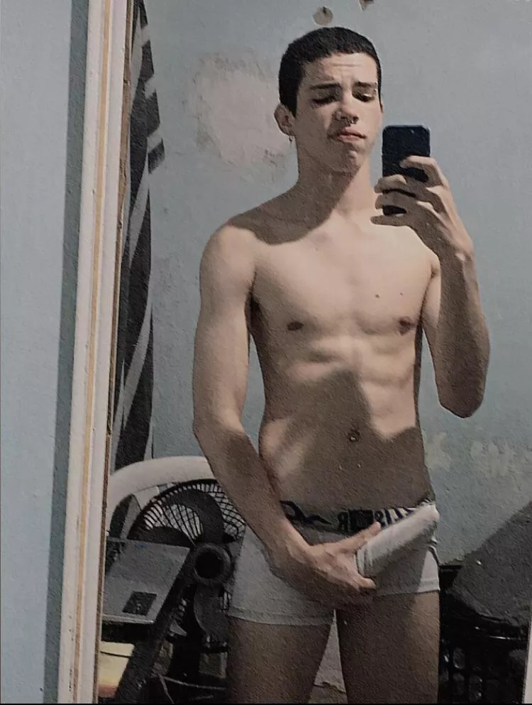 Can you handle all of this? Follow me🙈