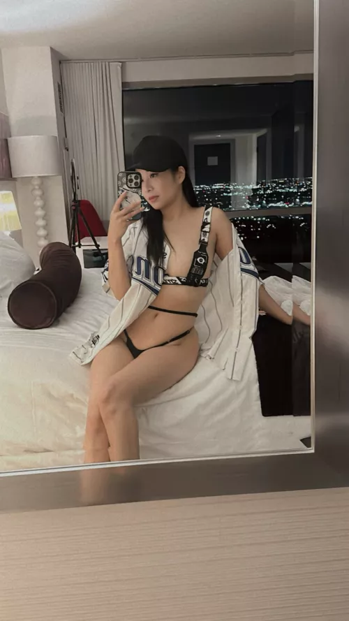 do you love asian babes in jerseys?