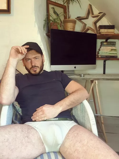 Happy Sunday morning