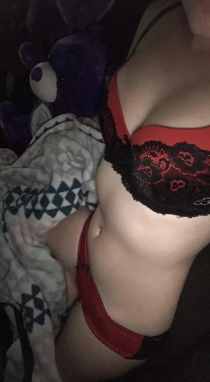 Is this a cute matching set..🥺