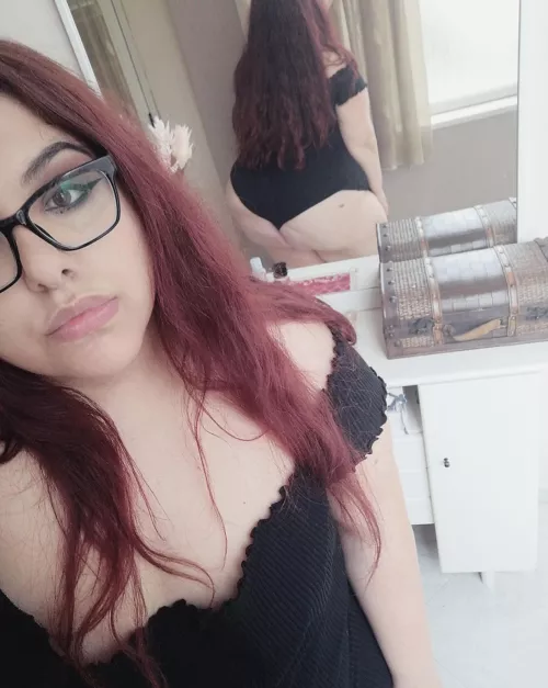 Just a new Italian girl on reddit 💓 can I stay here?