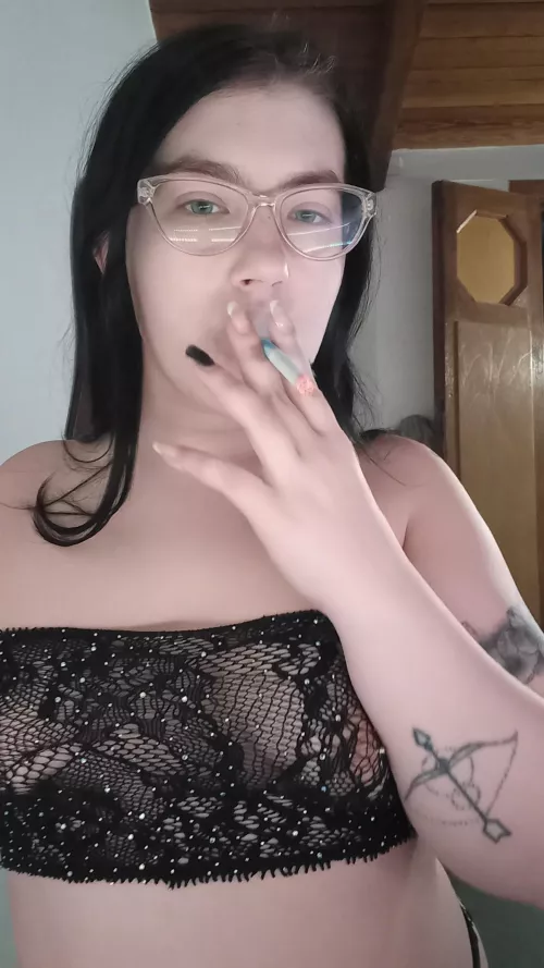 Tell me how you would like to have fun with me, darling.💖