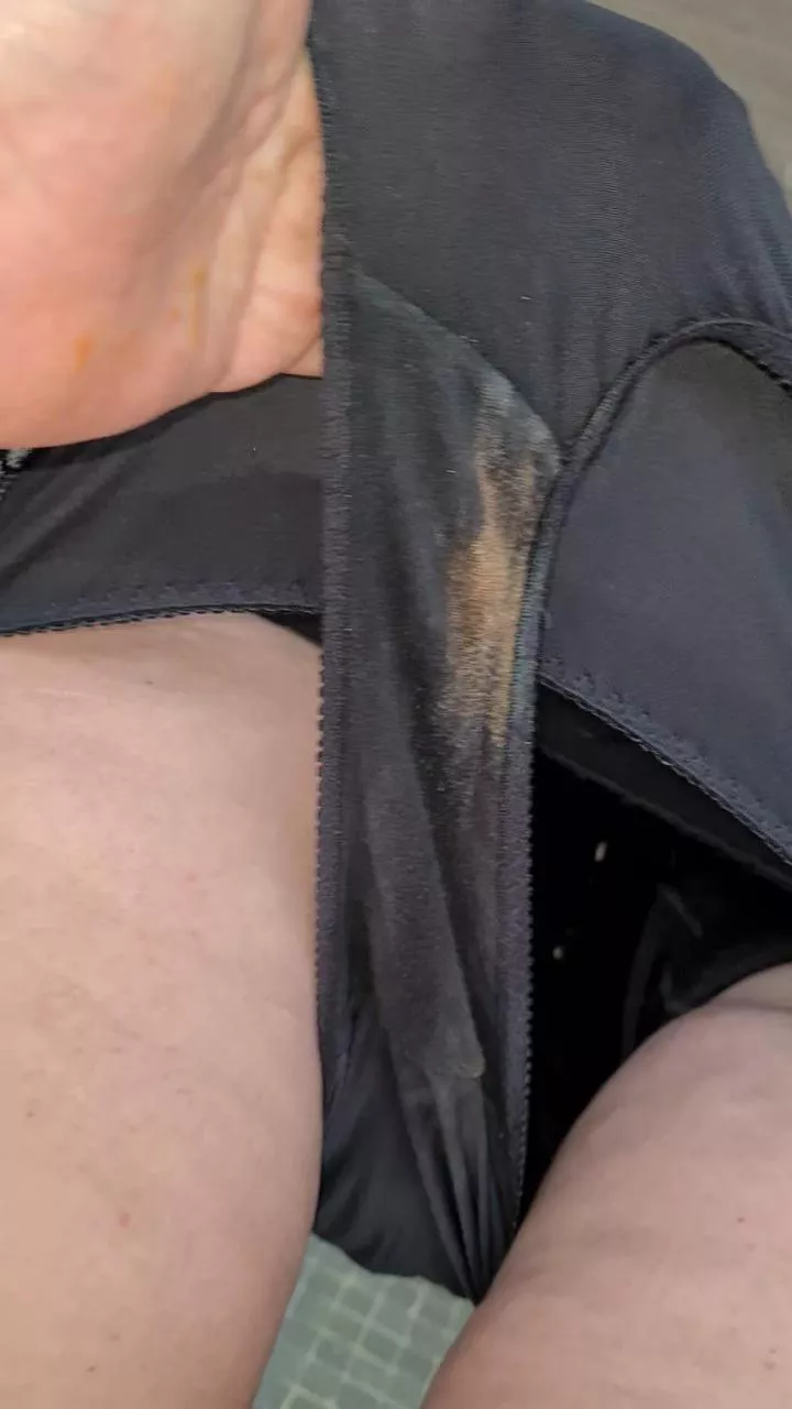 Would you dare smelling them after 6 days?