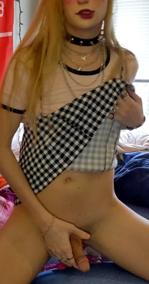 You need to make me cum in your mouth