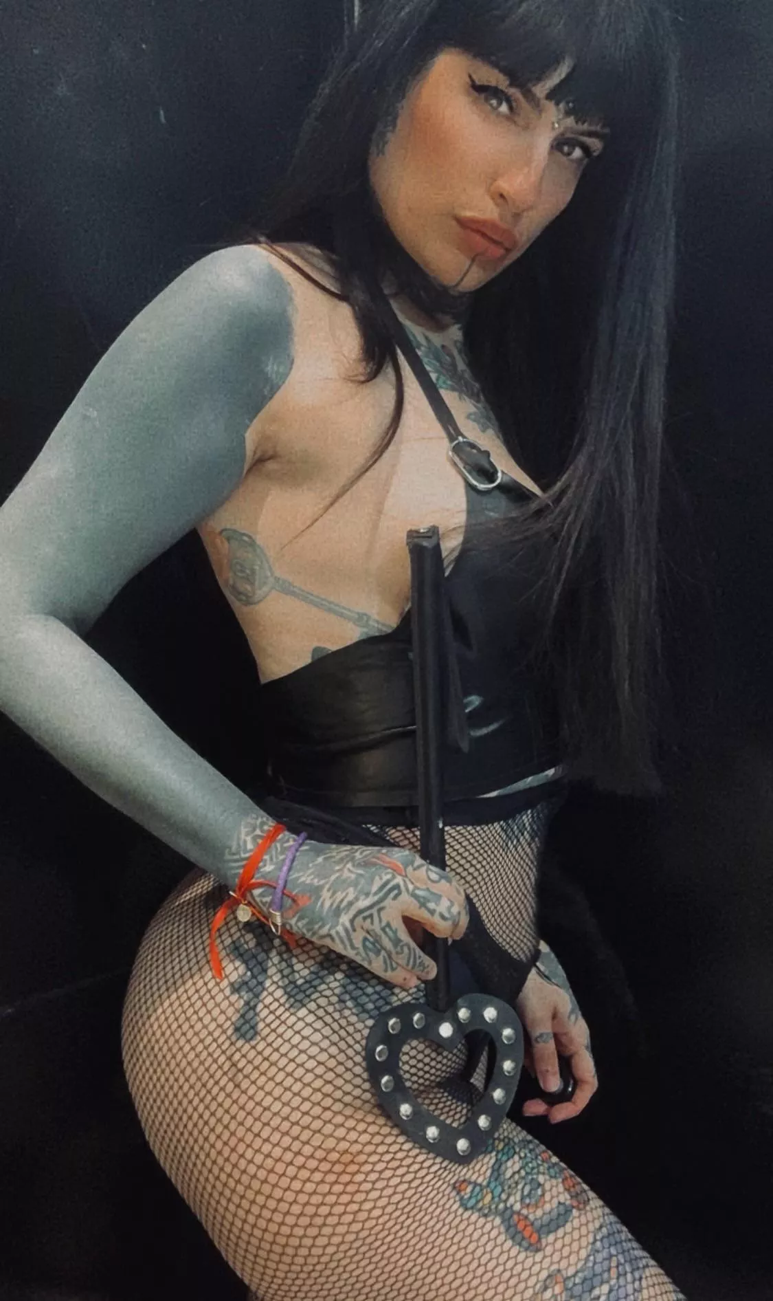 All the goth girls wear fishnets