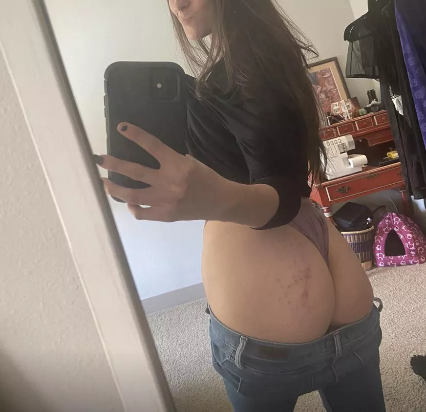 Can I be your girlfriend?