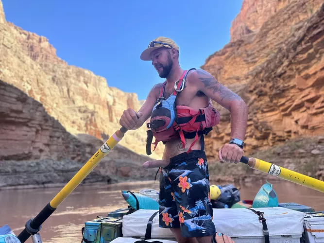 Does the size of the Grand Canyon make my dick look small?🤣