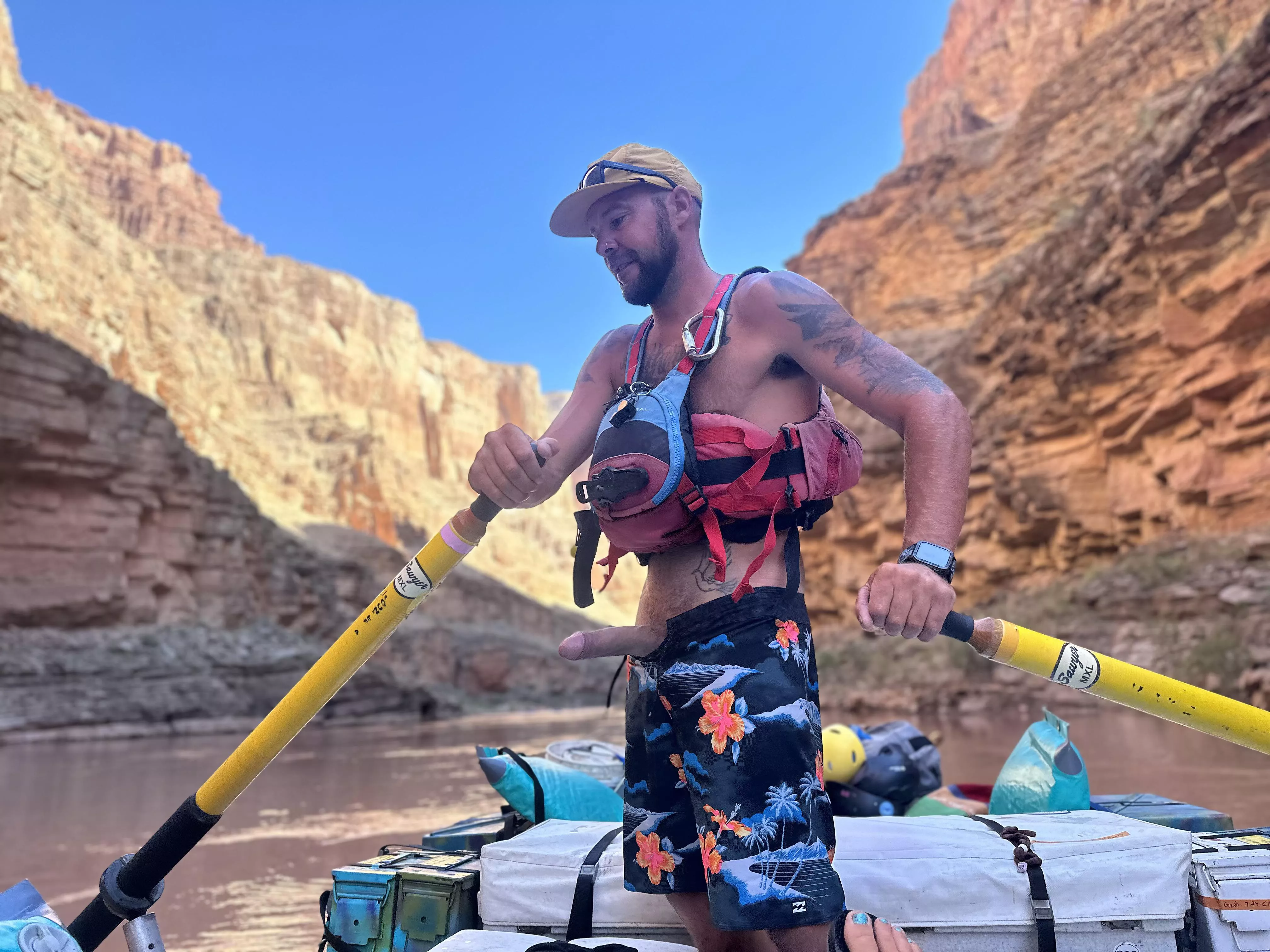 Does the size of the Grand Canyon make my dick look small?🤣