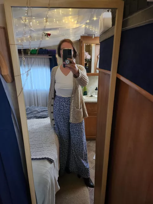 [F]orever sad that summer ended and it's already sweater weather