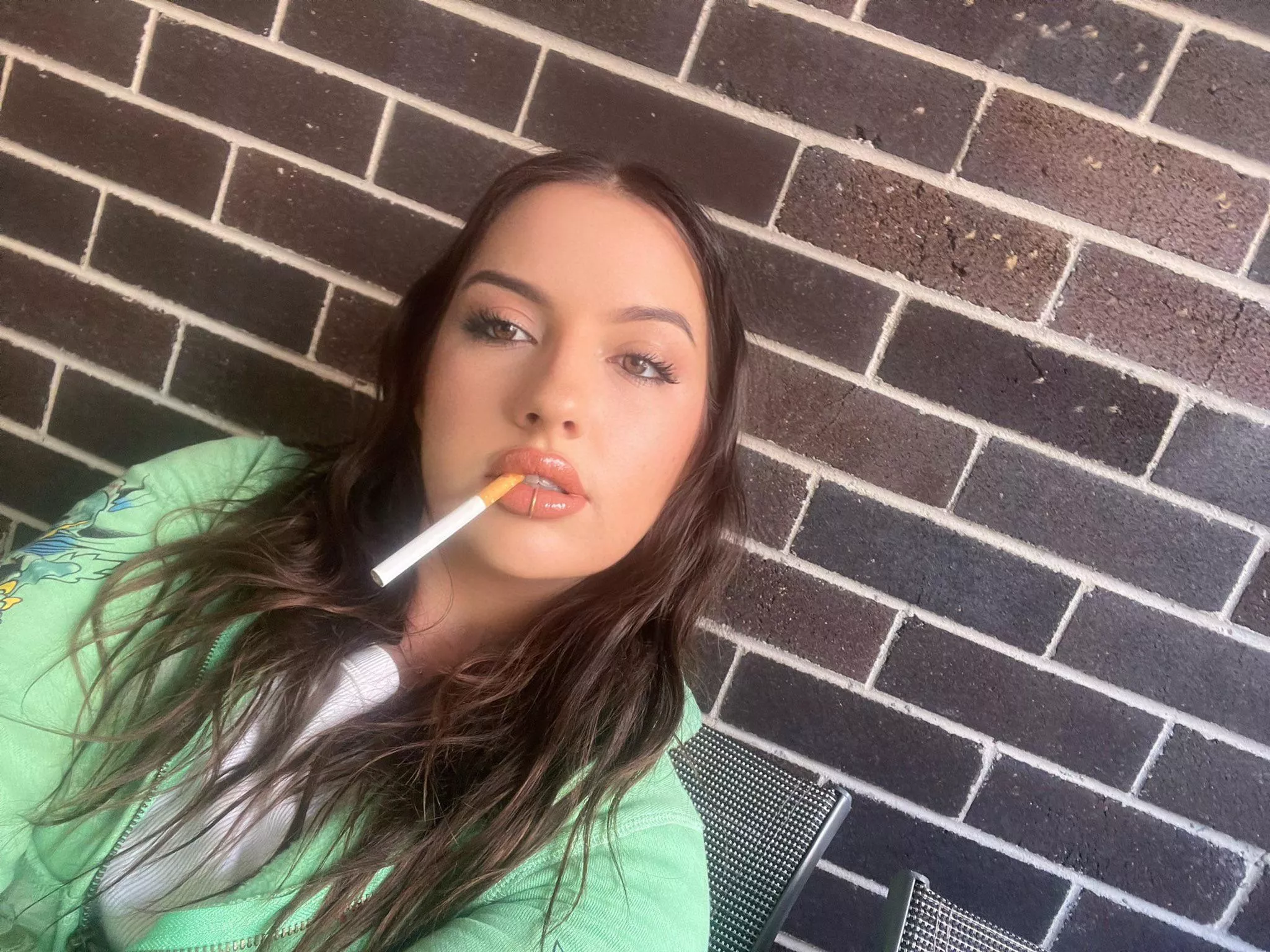 Get on your knees and open your mouth for me