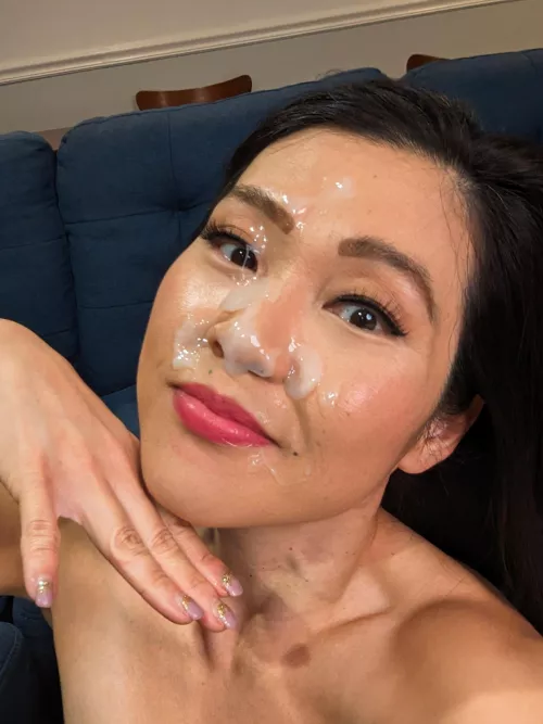 He painted my face so well. I had to take a selfie.