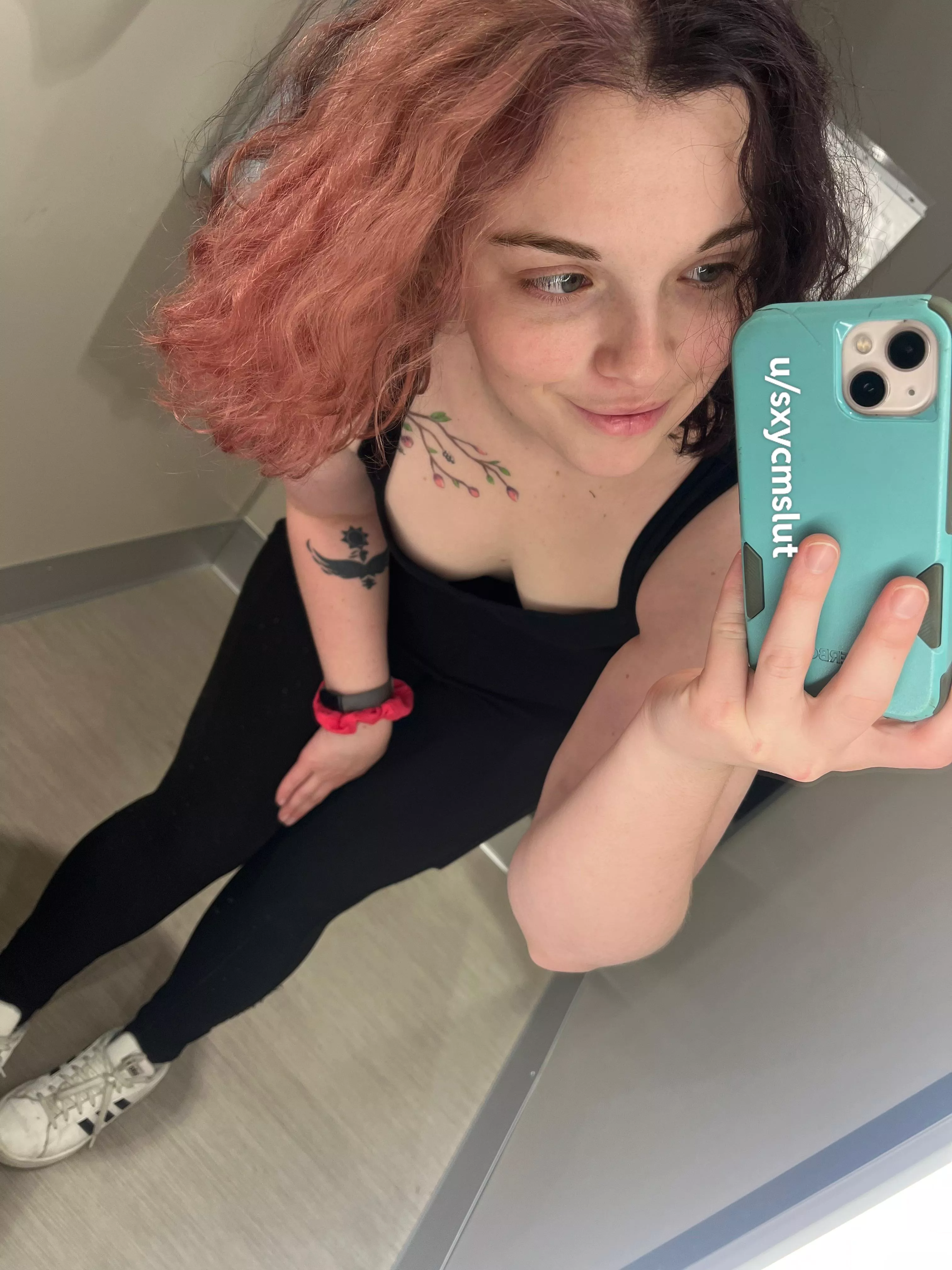 Let’s make our lips meet