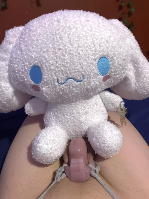 my keyholder is cuter than urs :3