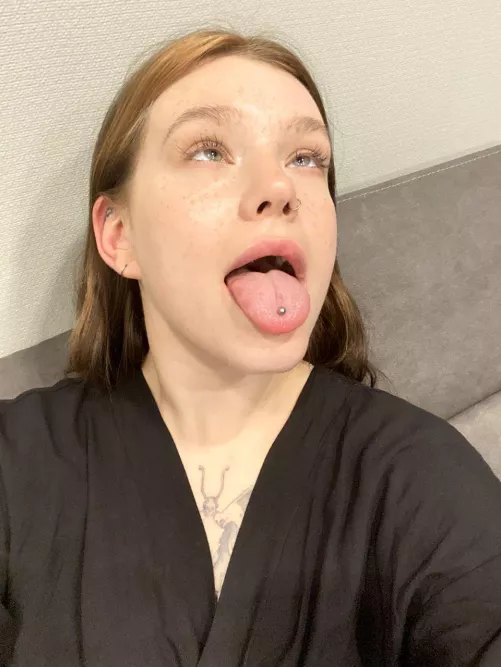 Need a Redditor to fill my mouth, any volunteers…