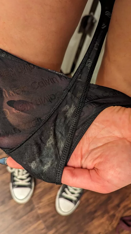 So wet after a GFE yesterday 💦 I love seeing what they do to my pussy