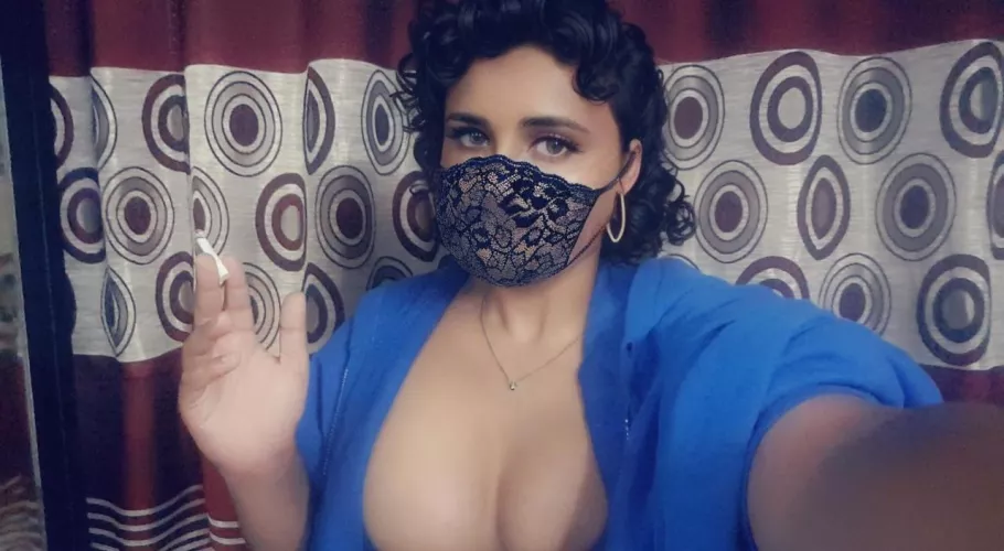 The 80s woman you never knew you wanted