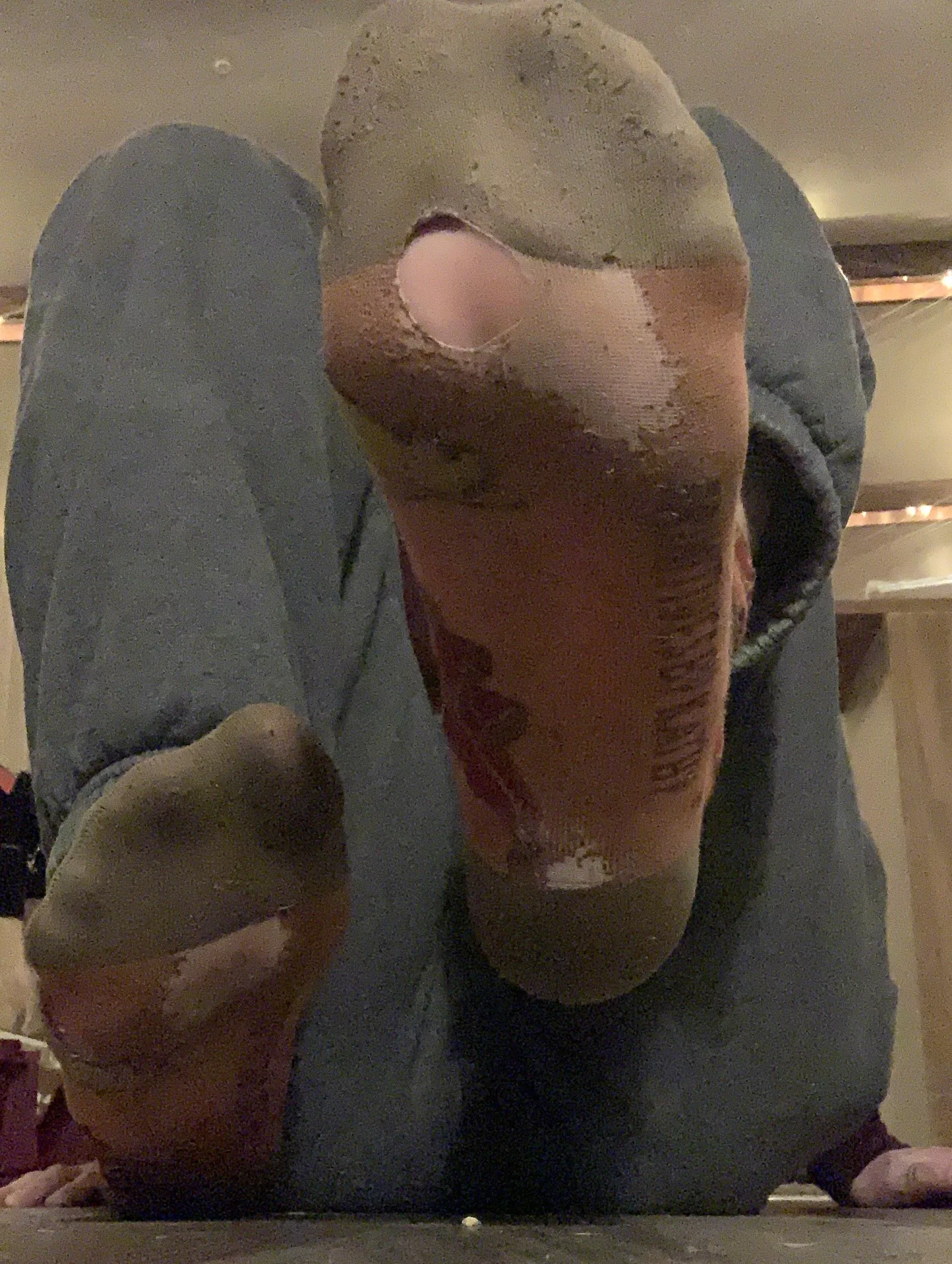 These socks have been thoroughly destroyed after years of wearing them, I’m sure the 4 days I wore these for made them worse 😘😈 (selling)