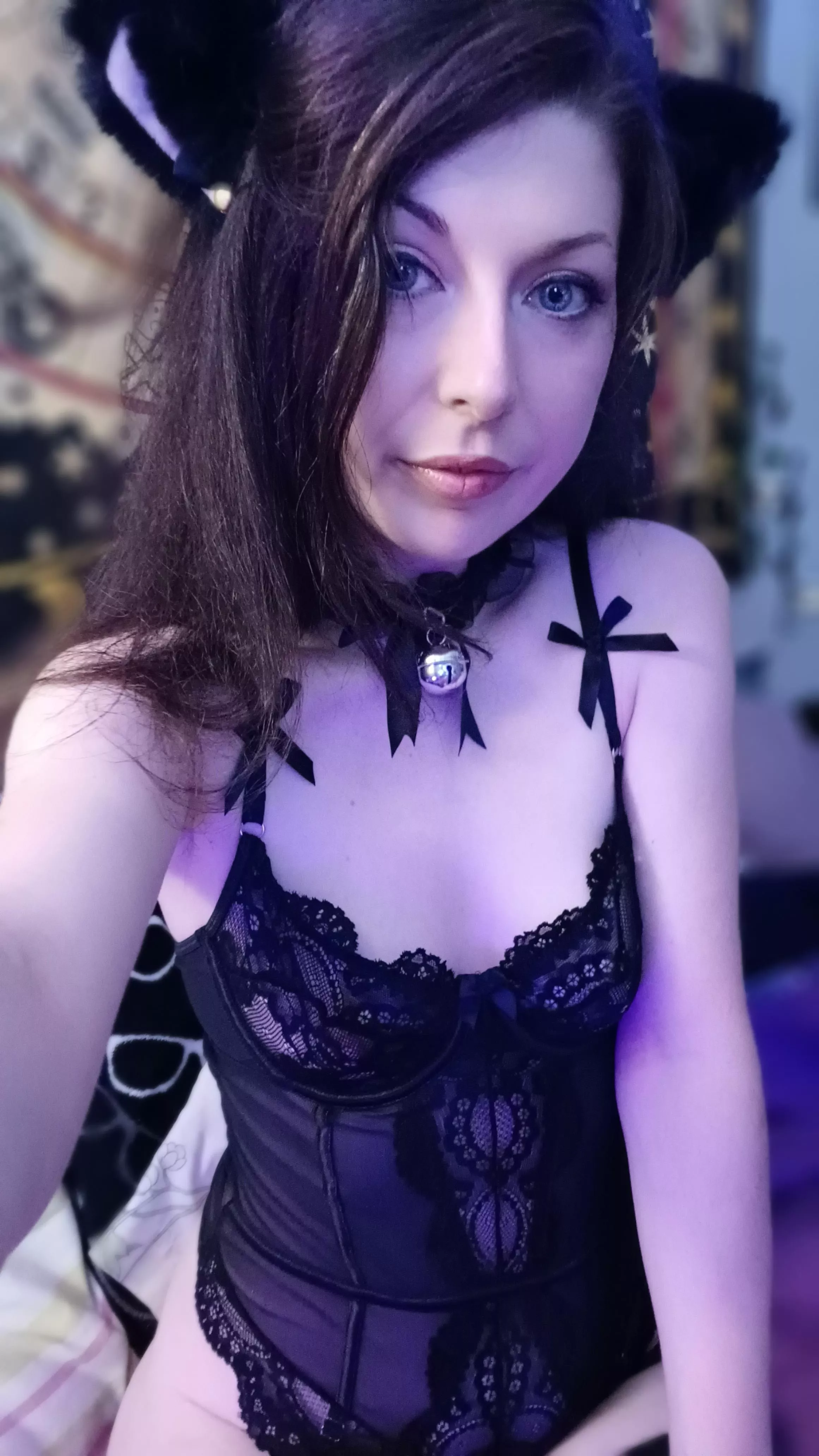 this ones my fave because of the little bell! 🐈‍⬛🌸✨