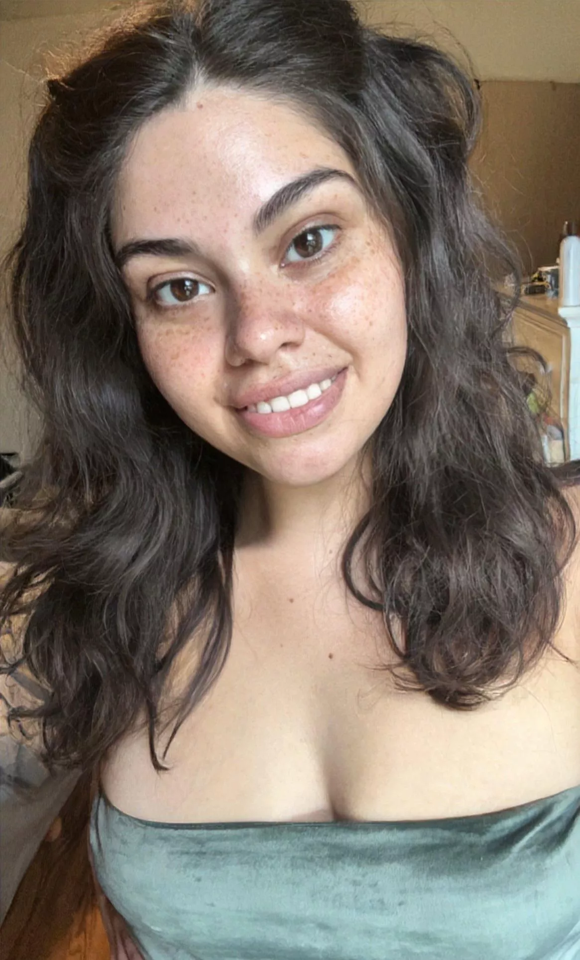 Thoughts on girls without makeup on