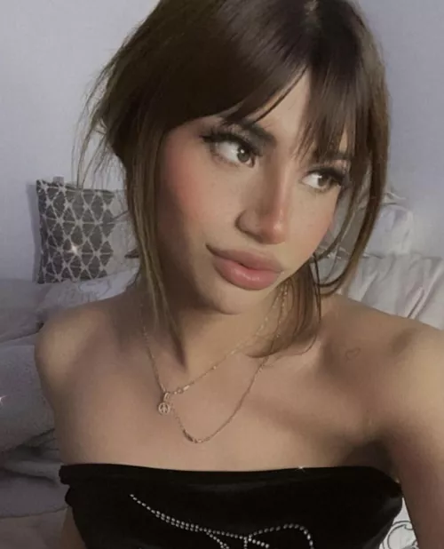 Who's hungry for some tight sissy?