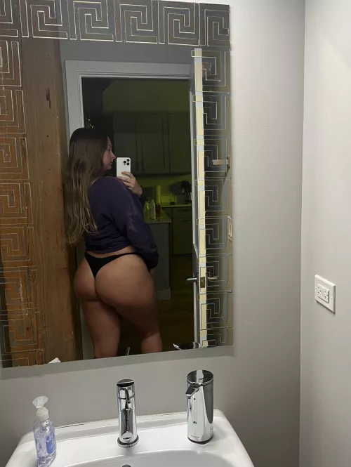 Ya, I workout 🍑💪🏾😉