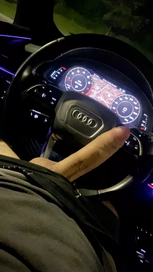 23 🇨🇦 looking for jerk buds. Send asl and pic for snap.