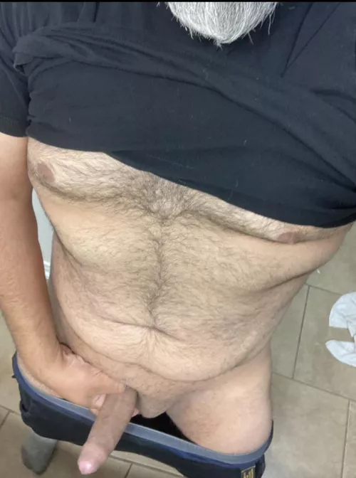 [40] Daddy needs you to spread 'em