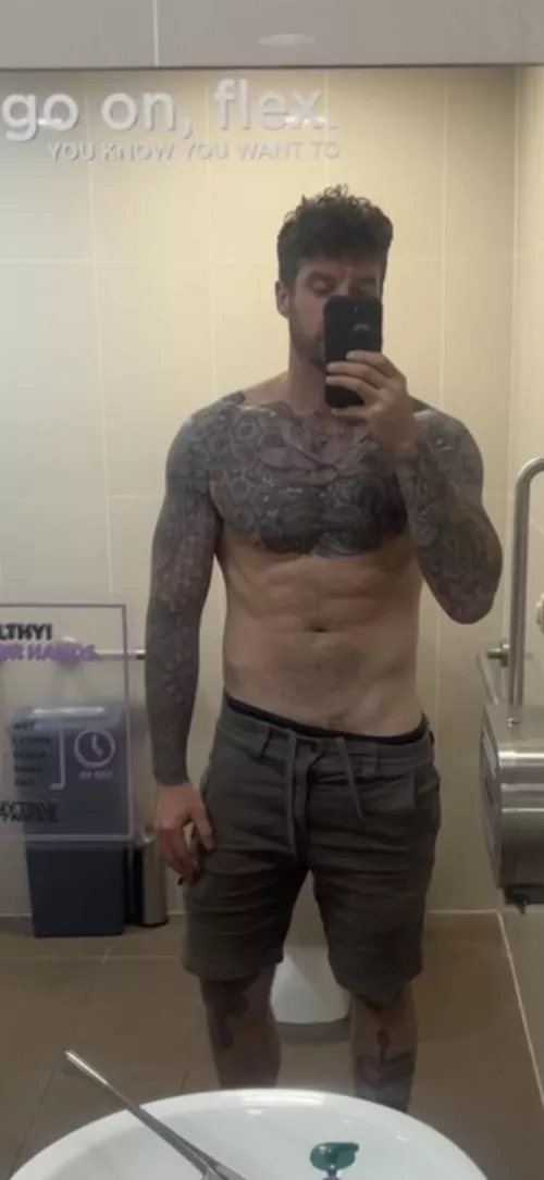 Changing room quickie