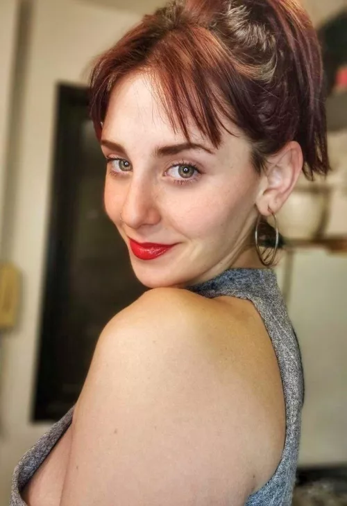 Do you find my eyes pretty?