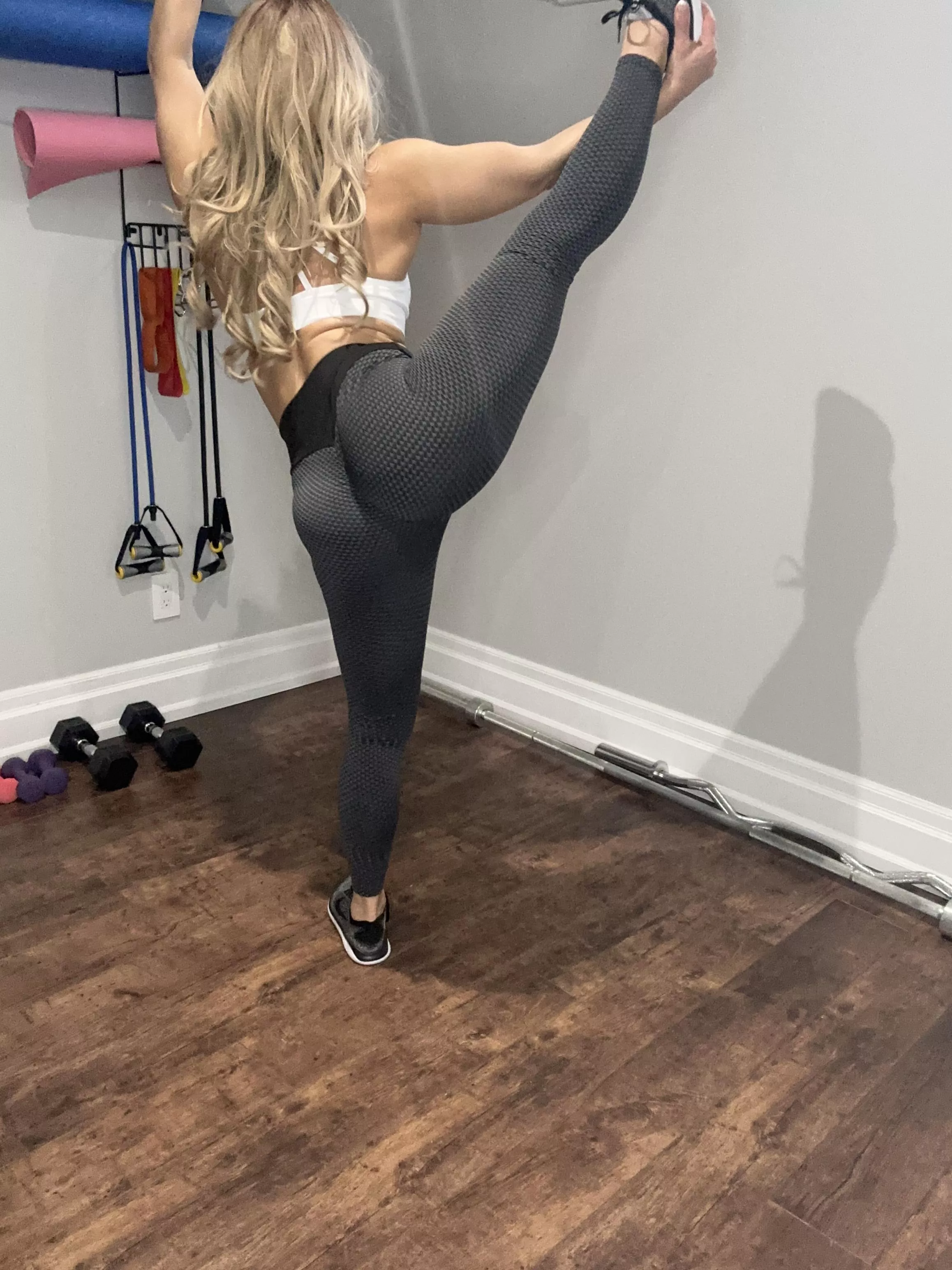 [F] Its important to stretch right?