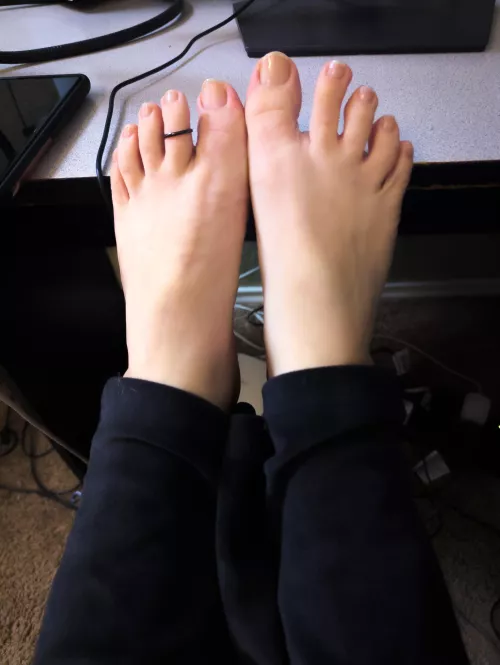 How do y'all feel about natural nails?