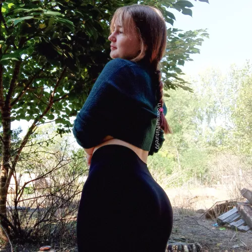 I always feel so hot in yogapants